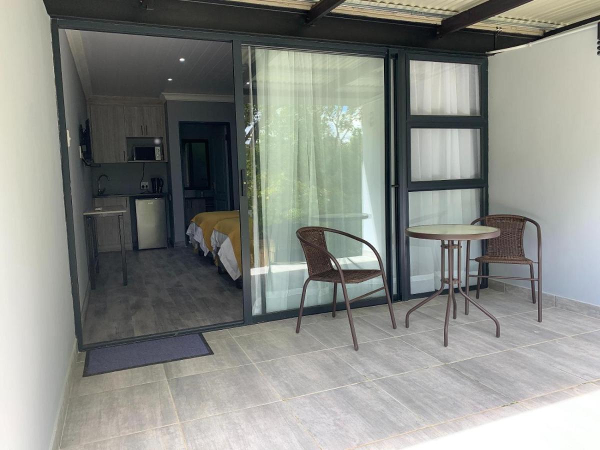 At The River Guest House Kroonstad Exterior photo